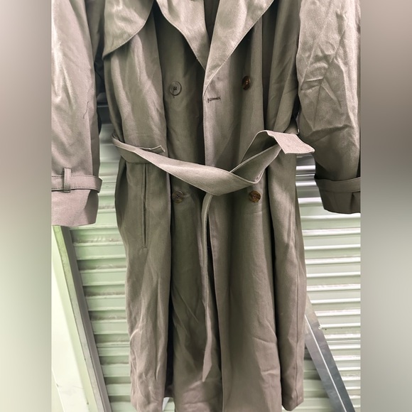 London Fog Men's Trench Coat - Dark Brown size 14 removable lining - Picture 3 of 15